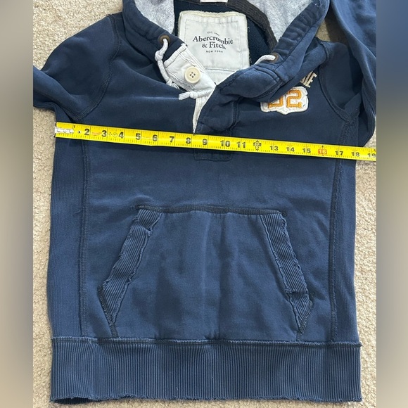 Y2K Abercrombie & Fitch Men’s Small Muscle Fit Distressed Hoodie Pullover - Picture 6 of 8